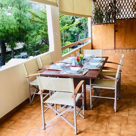 Appartement WaitNsea à Athènes Extérieur photo